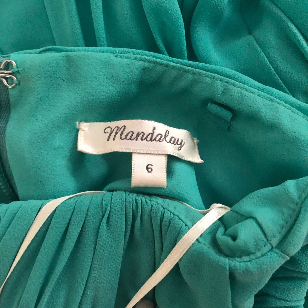 NWT Mandalay Elegant Chiffon & Lace Evening Dress - Picture 5 of 5